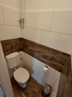 Green Garden Plus Apartman - Budapest - 4