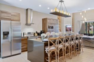 Sunny Home | Resort Community • Near Disney - 7
