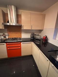 Cedars Exec 2 Bed GF Apartment - 2