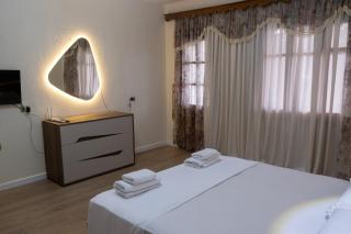Guesthouse Gjata - 8