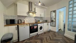 Stylish Apartment - Smart TV & Netflix - Wolverhampton Centre 12CH - Wolverhampton - 6