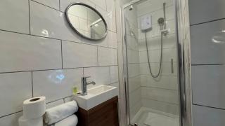 Stylish Apartment - Smart TV & Netflix - Wolverhampton Centre 12CH - Wolverhampton - 5