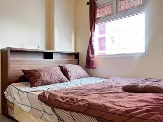 2BR Apt Green Pramuka with Pool & Wi-Fi by 2ndHome - 0