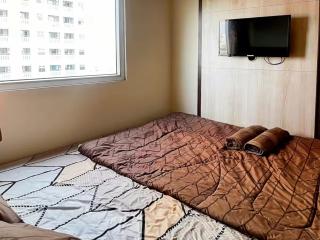 2BR Apt Green Pramuka with Pool & Wi-Fi by 2ndHome - 8