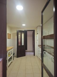HL 004 Holiday Rentals 3 bedroom 2 bathroom villa - 2