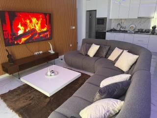Cesalta's Flat II - 5