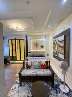 Koulis Luxury Apartment - 0
