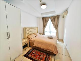 Stategic 1et Cikditiro 2BR Apt with Pool, Gym, Wi-Fi by 2ndHome - Jakarta - 6