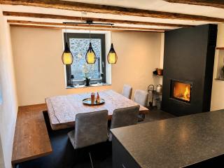 Romantic standalone 5 room cottage in Valposchiavo - 2