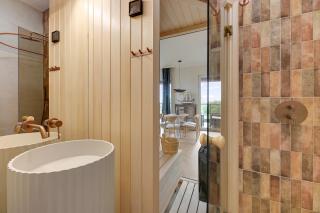 Kapitanat Luxury Riverside Apartments - Private Sauna & River View by Blue Mandarin - 3