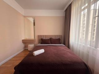 Grand Turan Comfort, st Turan, Khanshatyr, 43-1, 93 - 8
