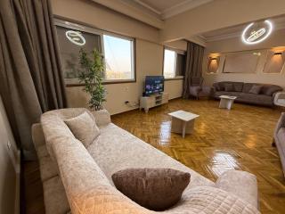 Joy homes Zamalek - Garden View - 3BR 3 Bathrooms - 2