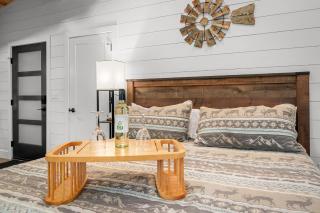 NEW - Treehouse - Dogwood - 8