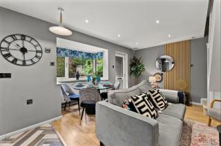 Stylish Cambridge Retreat - Sleeps 6 - 8