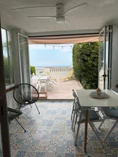 Beachfront house - 2
