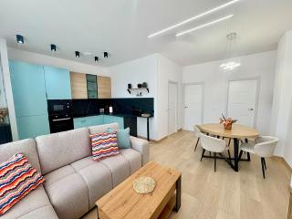 Suite Metropolitano Airport Madrid Canillejas - 5