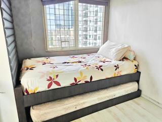 Strategic 3BR Thamrin Residence - 4
