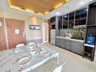 Strategic 3BR Thamrin Residence - 1