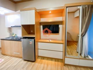 Cozy Studio in Springlake, Bekasi, with Pool & Wi-Fi - 0