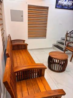 VAR Teak Haus AC 4BHK 10 min drive beach & cliff - 9