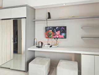 Modern 1BR Embarcadero Apt Bintaro Pool and Gym - 2