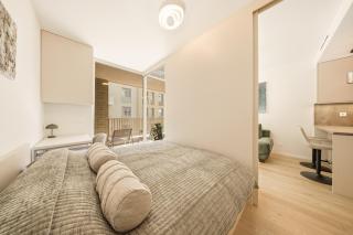 Designer Apartment in the Heart of Bratislava - Bratislava - 3
