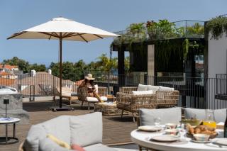 Luxury Rooftop Jacuzzi Penthouse at Savoy Insular - 1