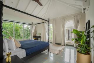 Lindsay Manor Madera 5BHK 2 Pools Luxury - 9
