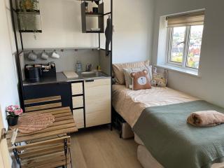 Driftwood House - 3