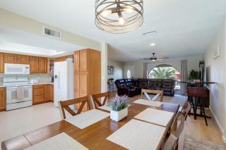 5 Mi to Lake Havasu: Home w/ Yard & Pool - 5