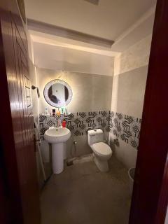 Modern 1BR Fast-Wifi Sardar Heights - 7