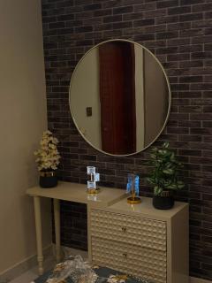 Modern 1BR Fast-Wifi Sardar Heights - 6