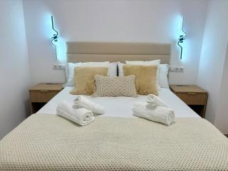 Suite Metropolitano Airport Madrid Canillejas - 8