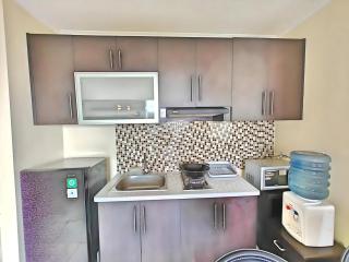 Strategic 2BR Gading MOI Apt Wi-Fi, Pool & Gym - 7