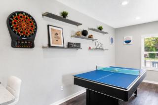 Ybor City Group Home Game Room & Sleeps 12 Tampa - 5