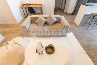 Comfortable minimalist Villa Morra apartment - 3