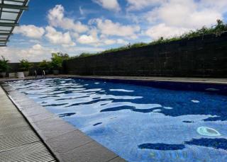 Modern Belmont Apt Studio Pool, Gym & Wifi - 1