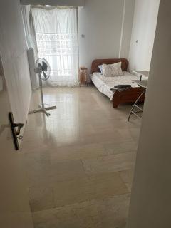 Acropolis view 3 shared room2 - 7