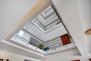 Astra Hotels & Suites - Marathalli - 8