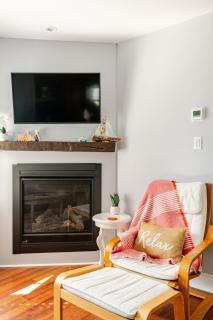 Apartment in Prince Edward County - 'Suite Spot' - 4