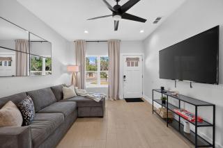 Modern Brownsville Duplex Near Zoo and SPI - 0