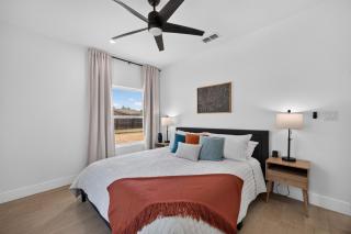 Modern Brownsville Duplex Near Zoo and SPI - 8