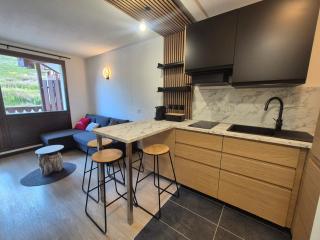 Studio Cabine à Tignes, Accès Direct Pistes, Balcon, WiFi, 4 Pers - FR-1-502-568 - 1