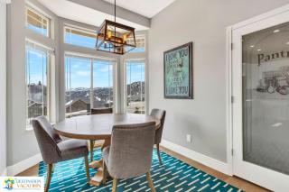 Ultimate Mountain Stay 6BR Home Near Skiing & Hiking - 4