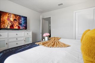 7BR Villa | Pool • BBQ • Resort Amenities • Disney 10 Min - 3