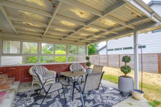 3 Mi to Point Defiance Park: Family Home w/ Yard! - 8