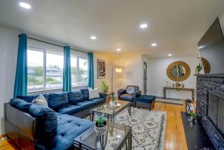 3 Mi to Point Defiance Park: Family Home w/ Yard! - 6