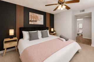 Tempe Retreat Near ASU - 2BR Pool & Gym - 5