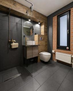 Retro Retreat - 1 Bedroom Apartment for 2, Kitchenette, Free Street Parking & Self Check-in - 8
