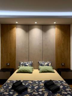 Modern 2BR Apartment in the City Center - 3